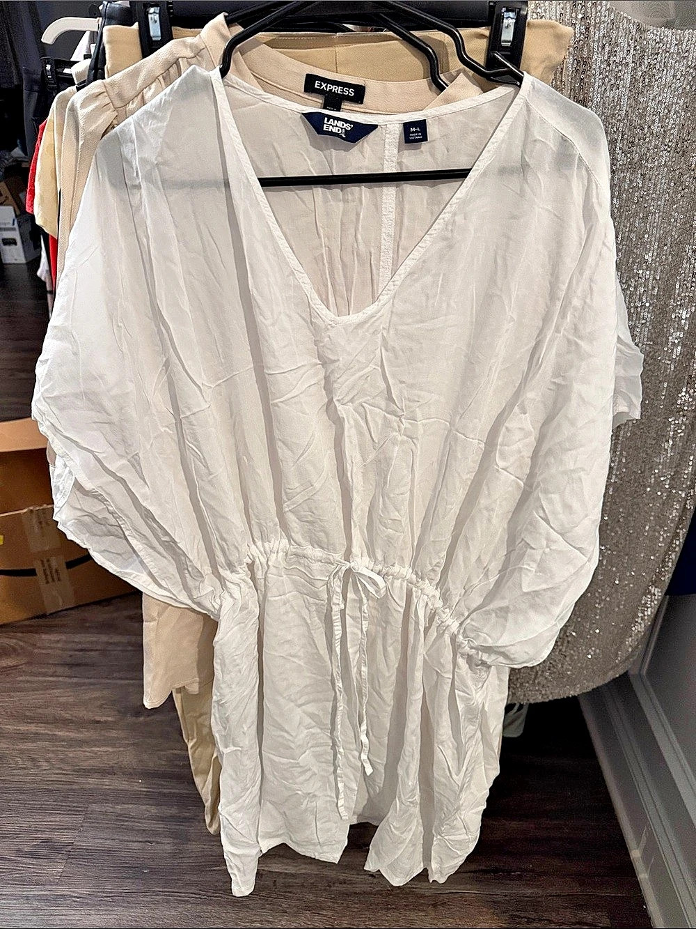 Express White Tunic Top Size Small Like New